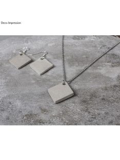 Öntőforma pl. ékszerbetonhoz: medál rombusz 2,9x3,9 cm