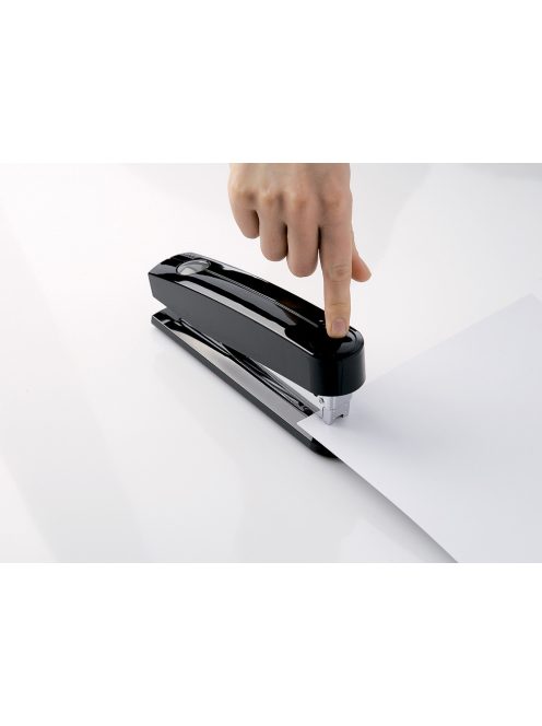 Tűzőgép B 7A Automatic, 30 lap, 24-26/6 SUPER, fekete